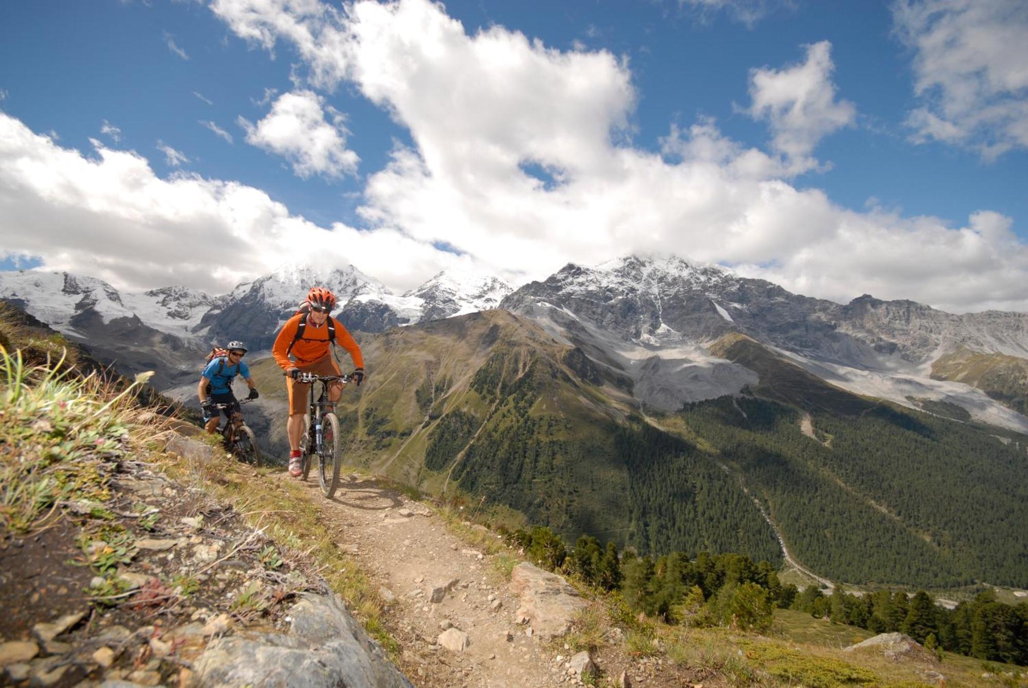 Sankt Johann Spa Suites & Apartments Prato allo Stelvio Eksteriør billede